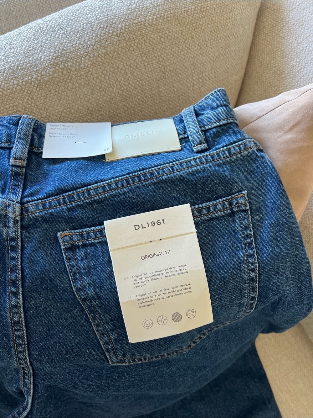 DL1961 Women’s Dark Blue Denim Relaxed Jeans